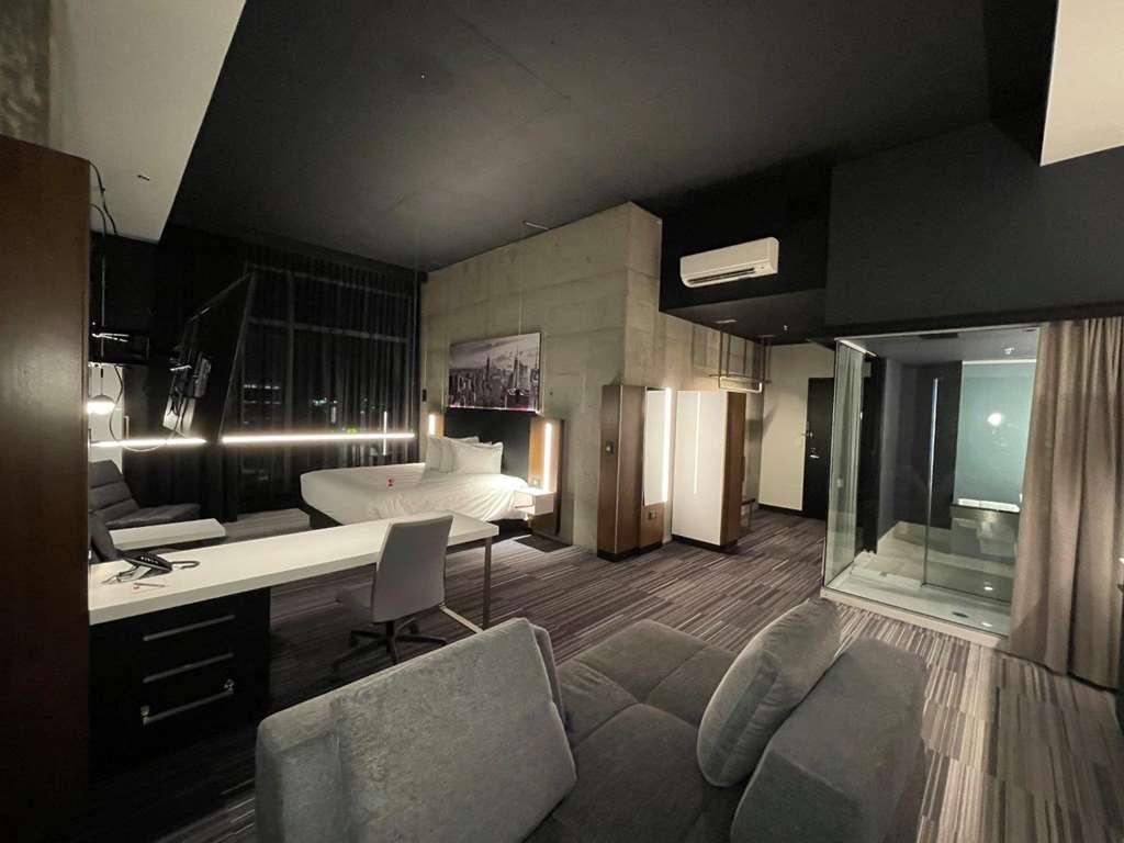 Grand Hotel Times Blainville-Mirabel Habitación foto